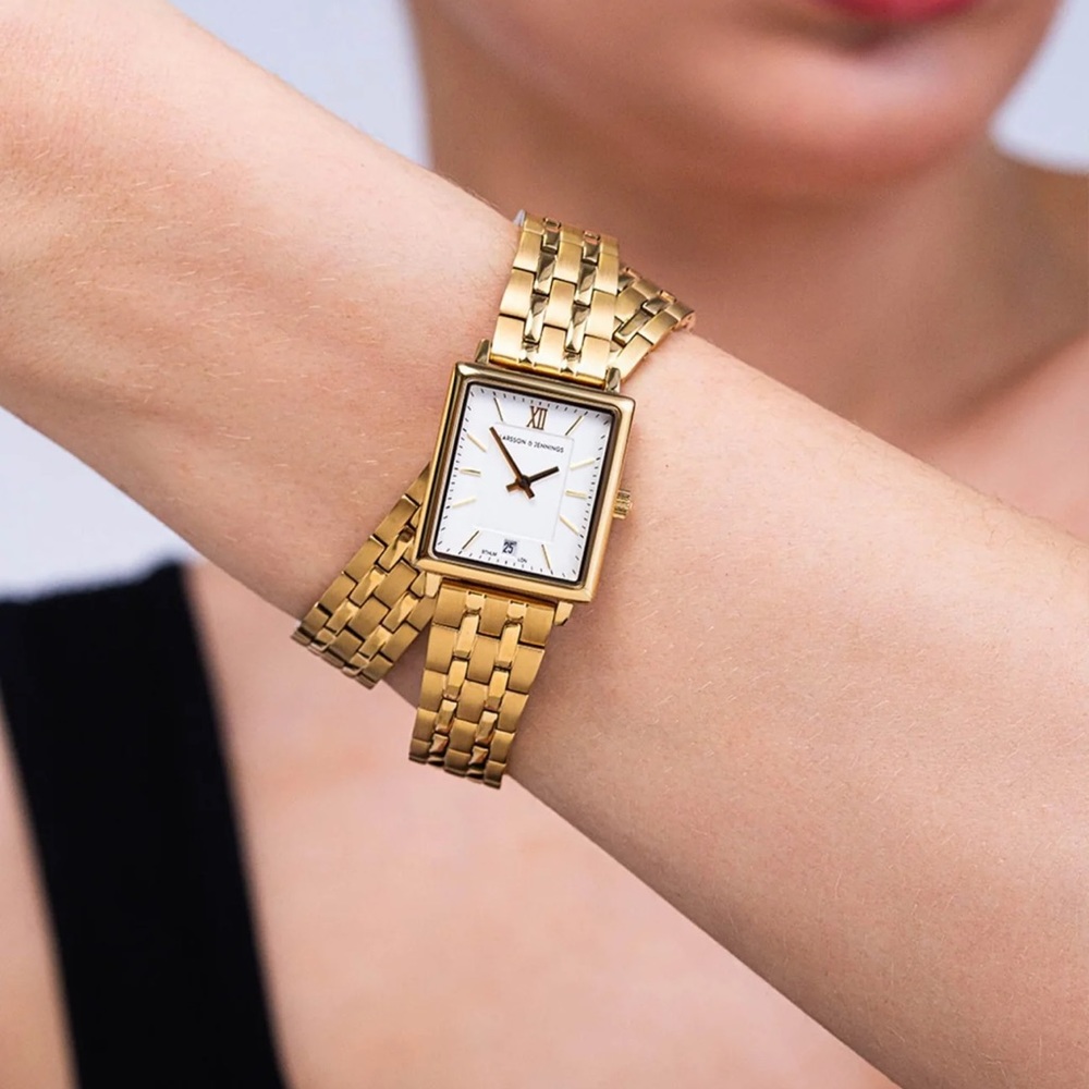 Larson and Jennings gold wrap watch